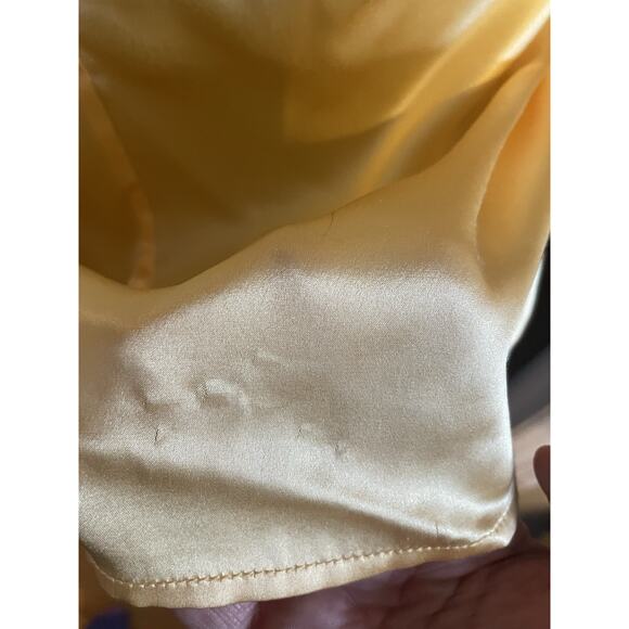 WOMAN'S ANNE KLEIN SIZE 6 SILK Yellow Short Sleeve Shirt Gathered Satin - Picture 6 of 8